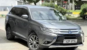 Mitsubishi Outlander 2017 Silver
