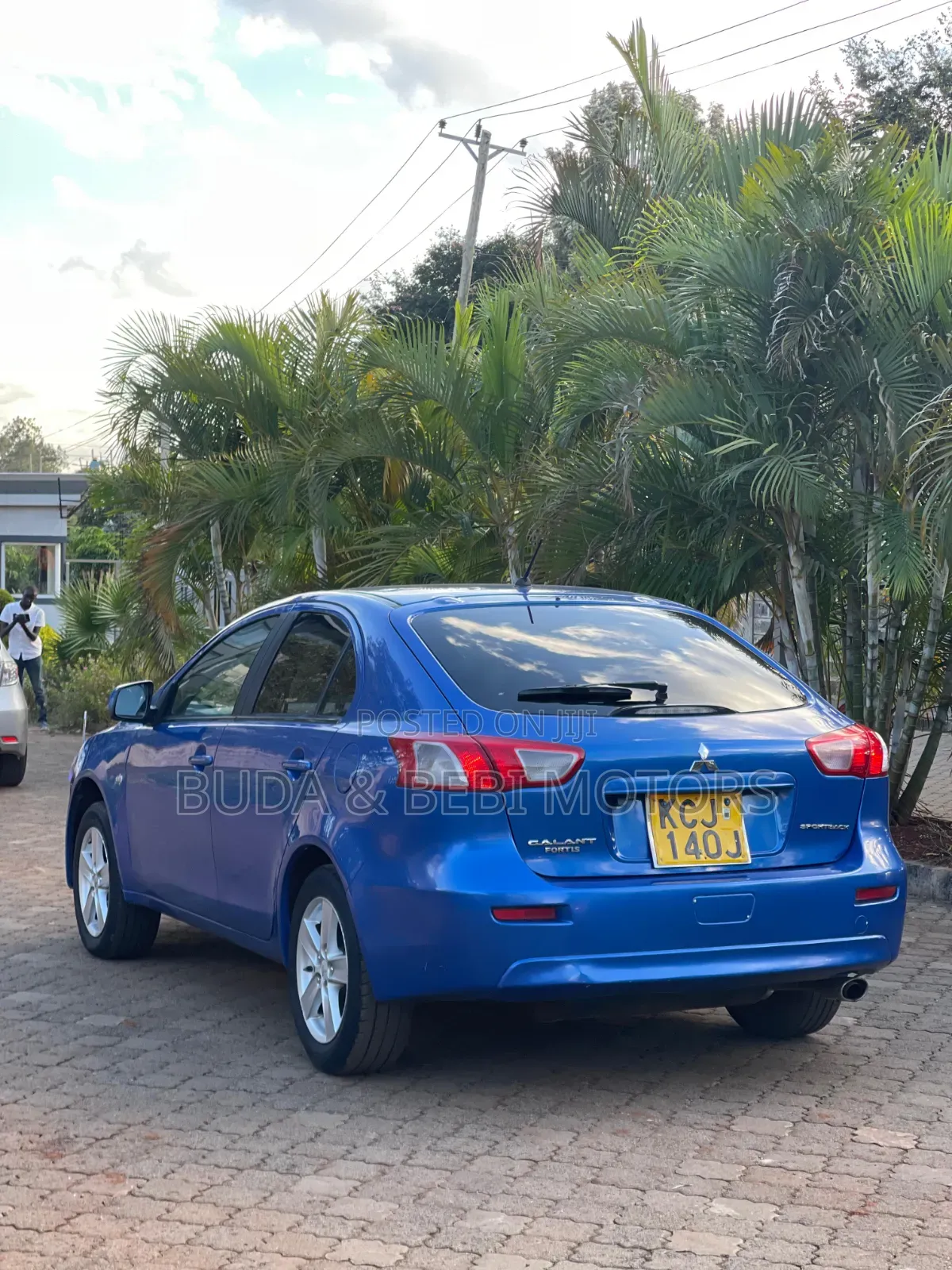 Mitsubishi Galant 2010 Blue