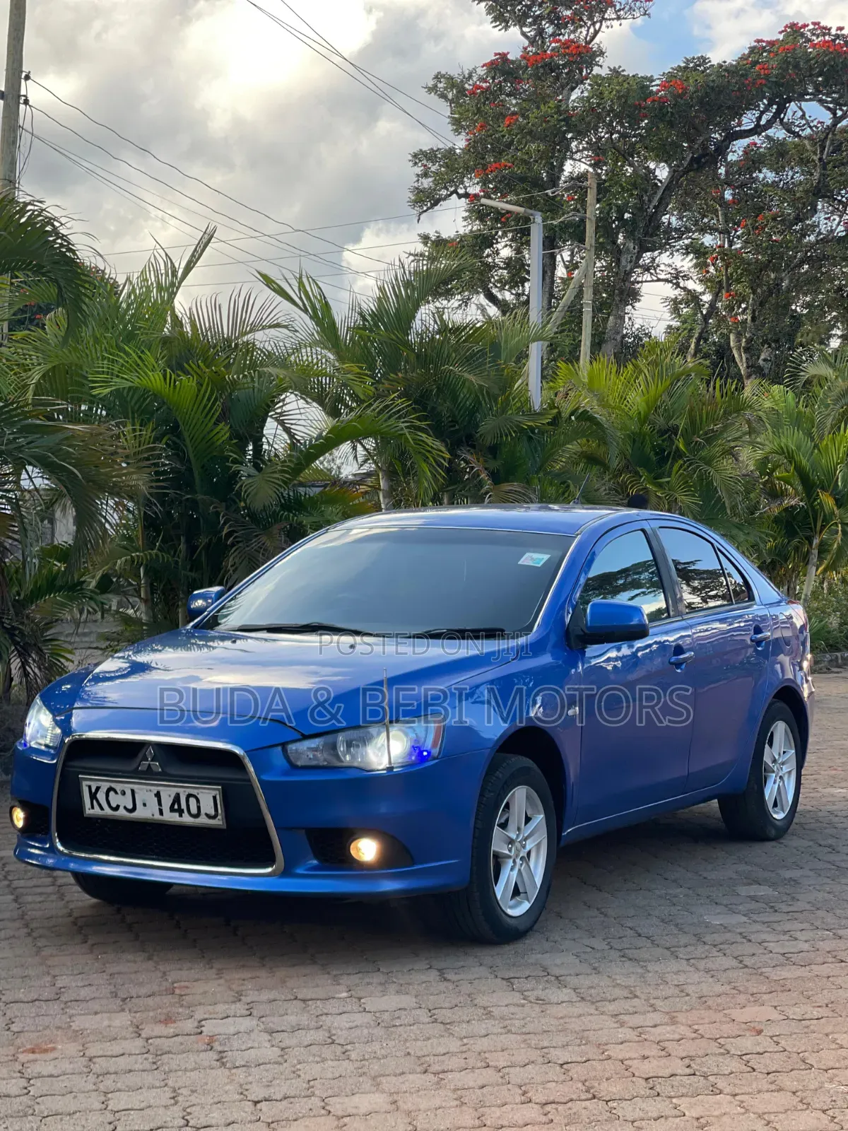 Mitsubishi Galant 2010 Blue
