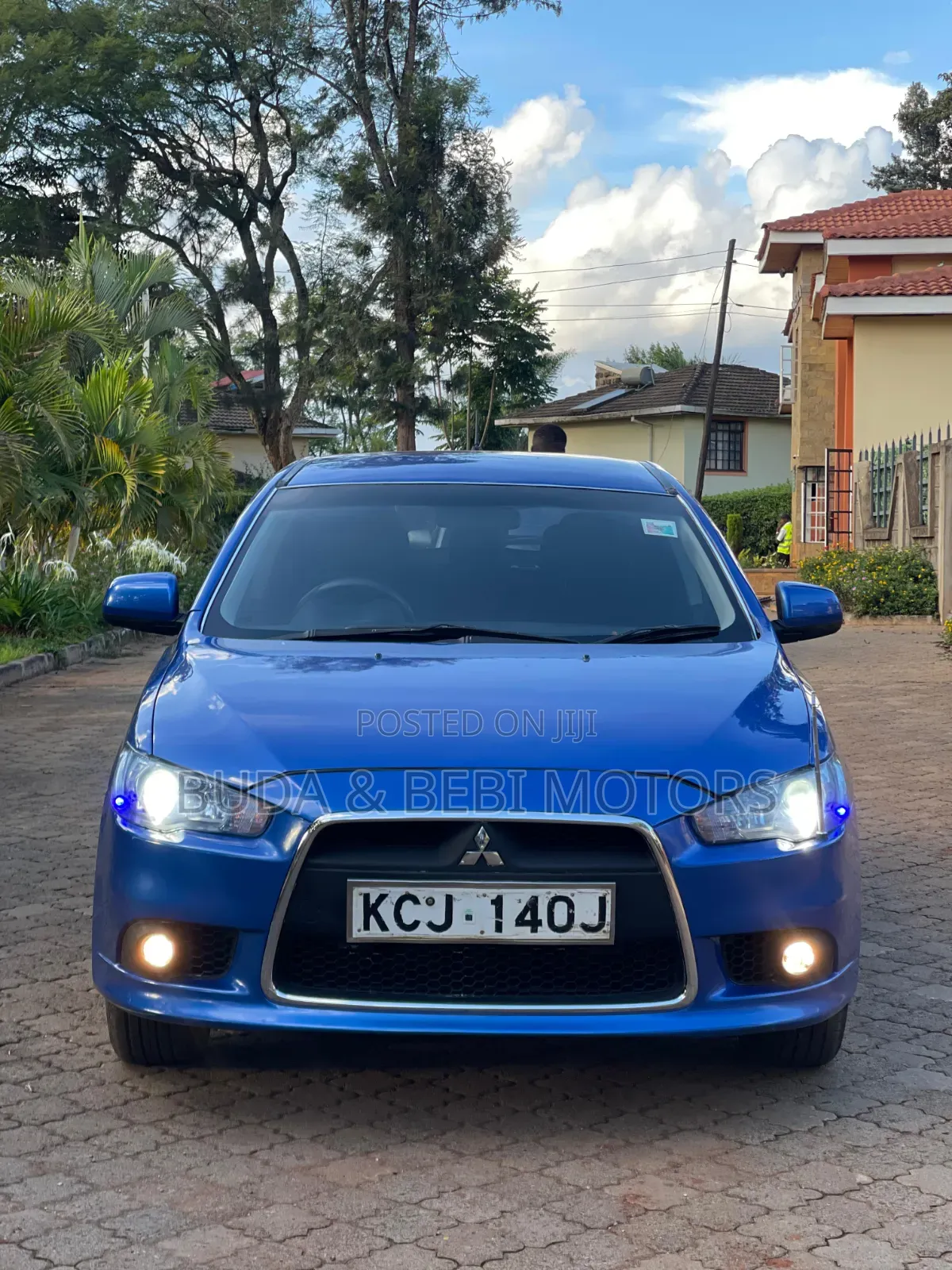 Mitsubishi Galant 2010 Blue