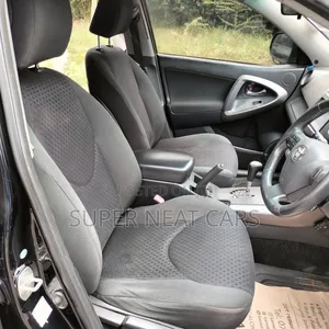 Toyota Vanguard 2011 Black