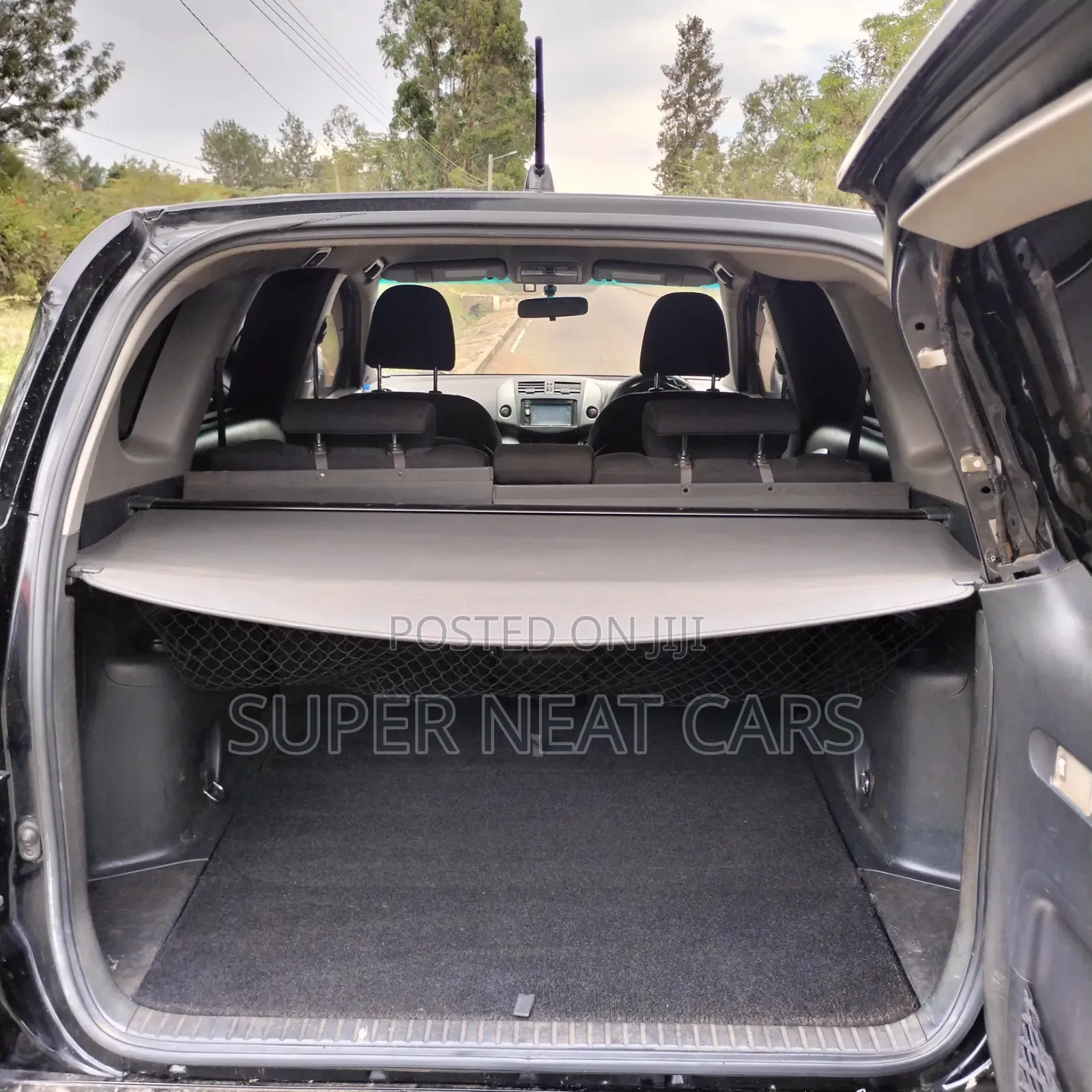 Toyota Vanguard 2011 Black