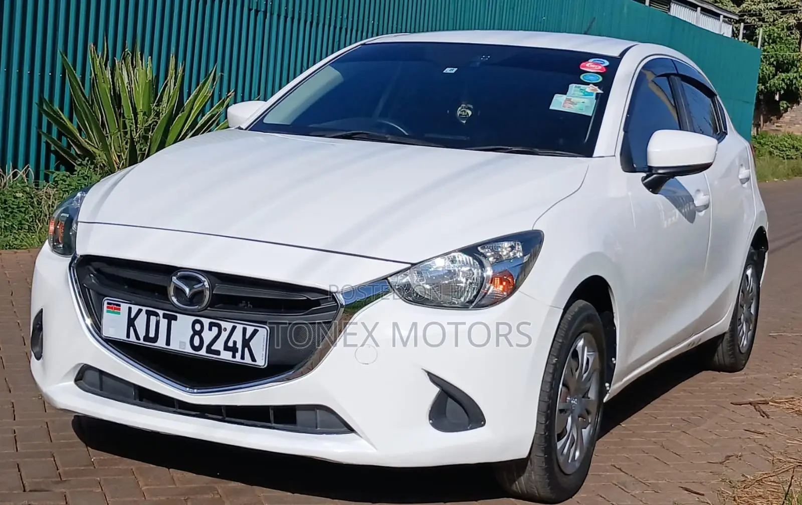 Mazda Demio 2017 White