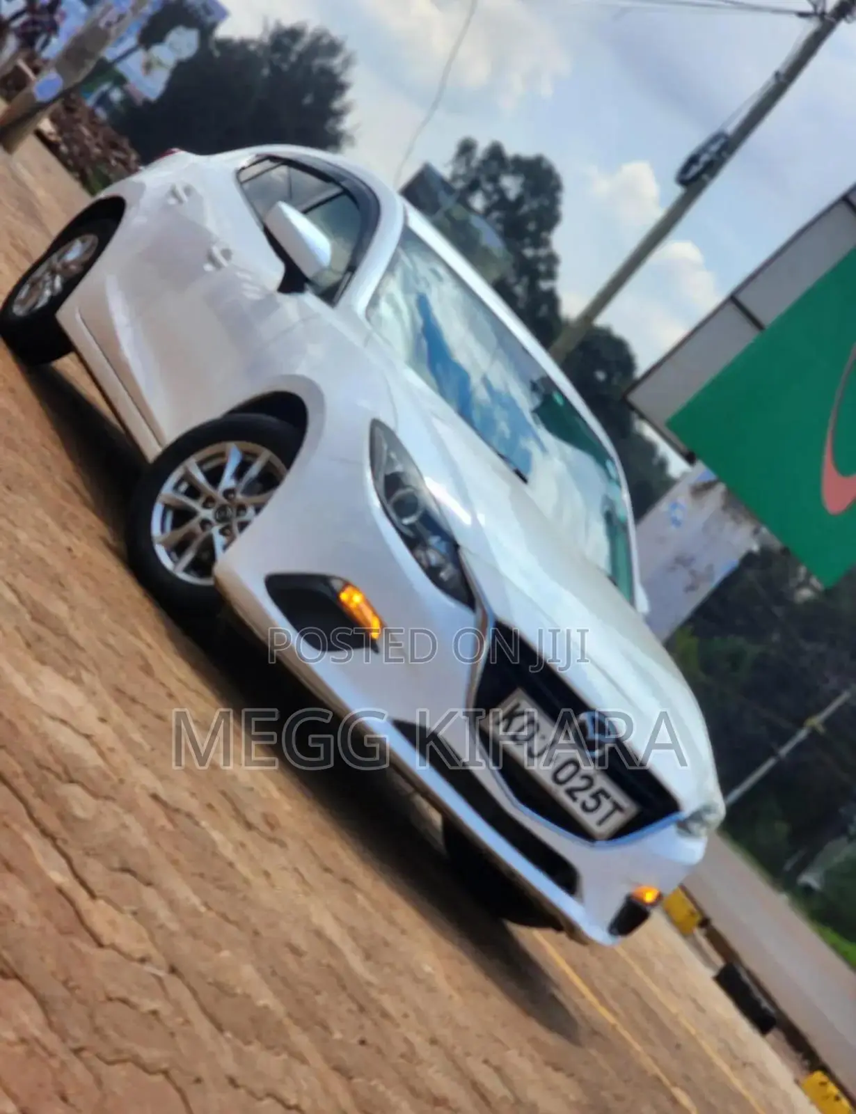 Mazda Axela 2015 White