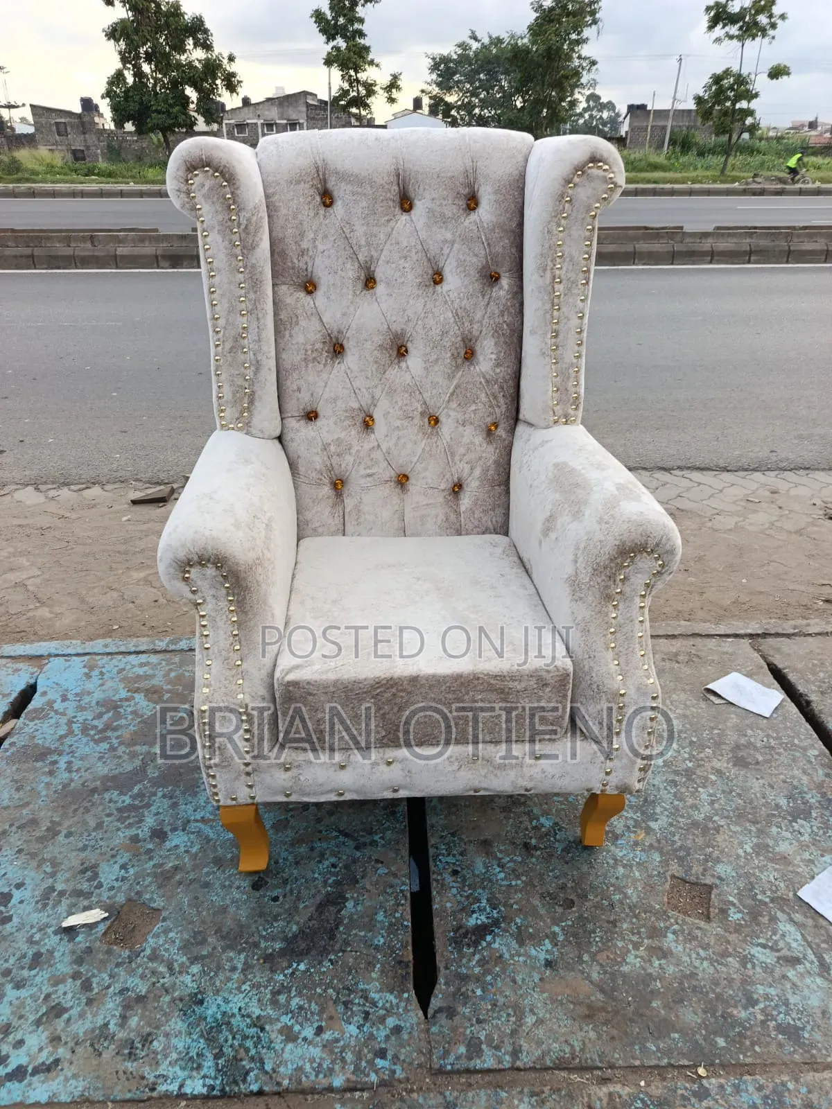 King's Chairs With Gold Buttons