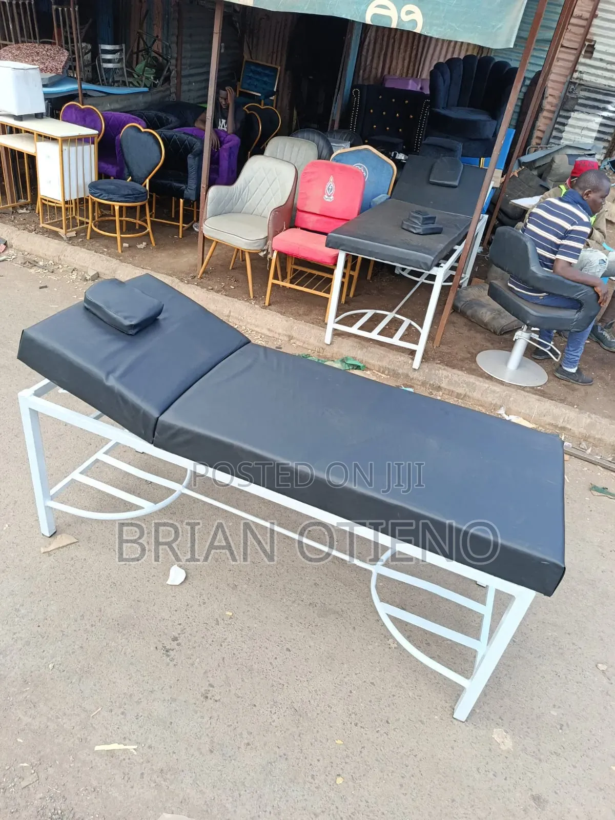 Black/White Massage Beds