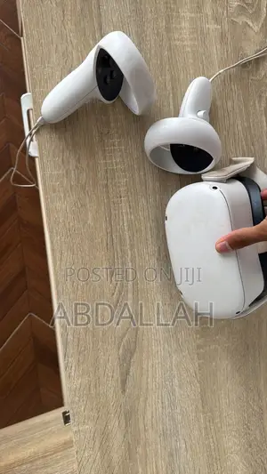 Meta Quest 2 Virtual Reality Vr