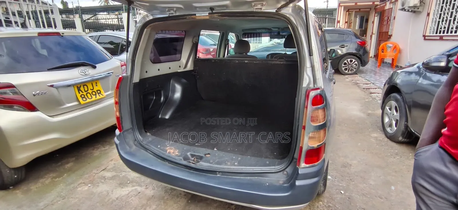 Toyota Probox 2010 Silver