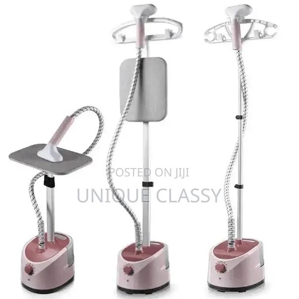 2000w Multifunctional Garments Steamer 1.6l