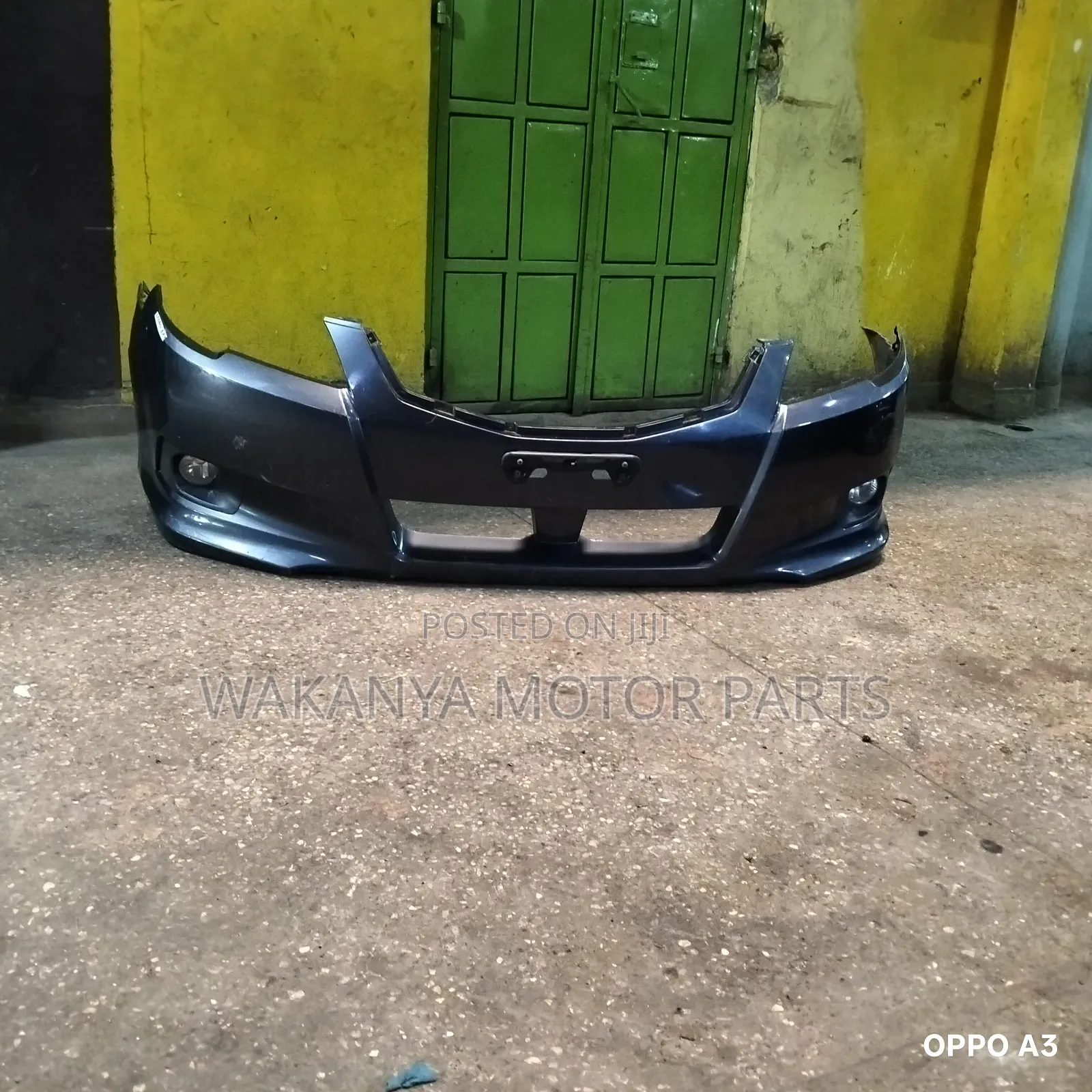 Subaru Legacy Br9 Front Bumper Complete With Fog Lamps, Ex Japan