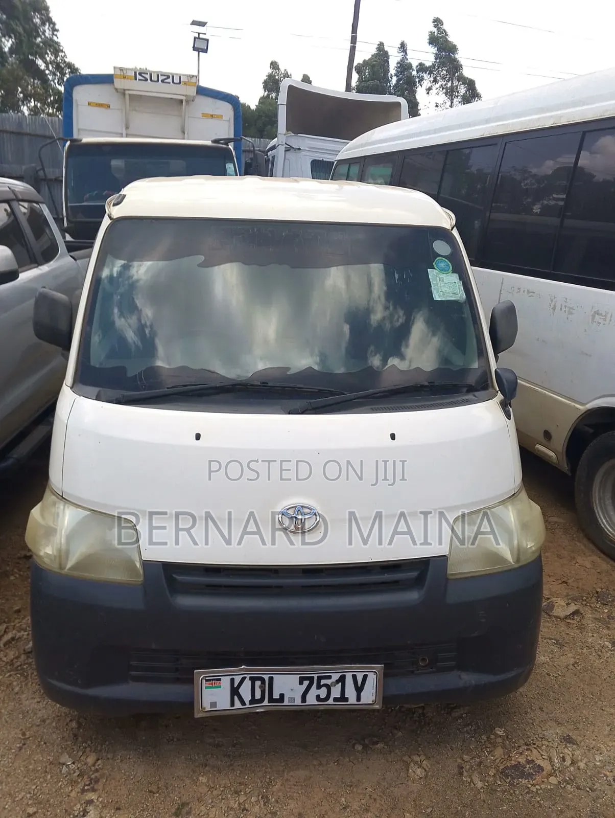 Toyota Lite-Ace 2015 White