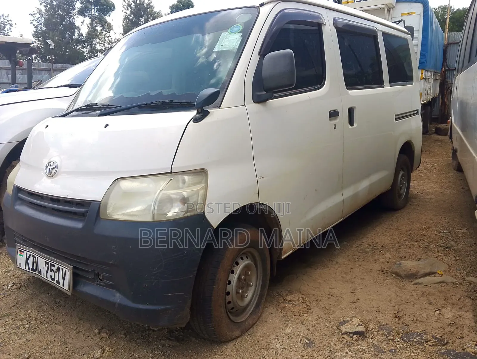 Toyota Lite-Ace 2015 White