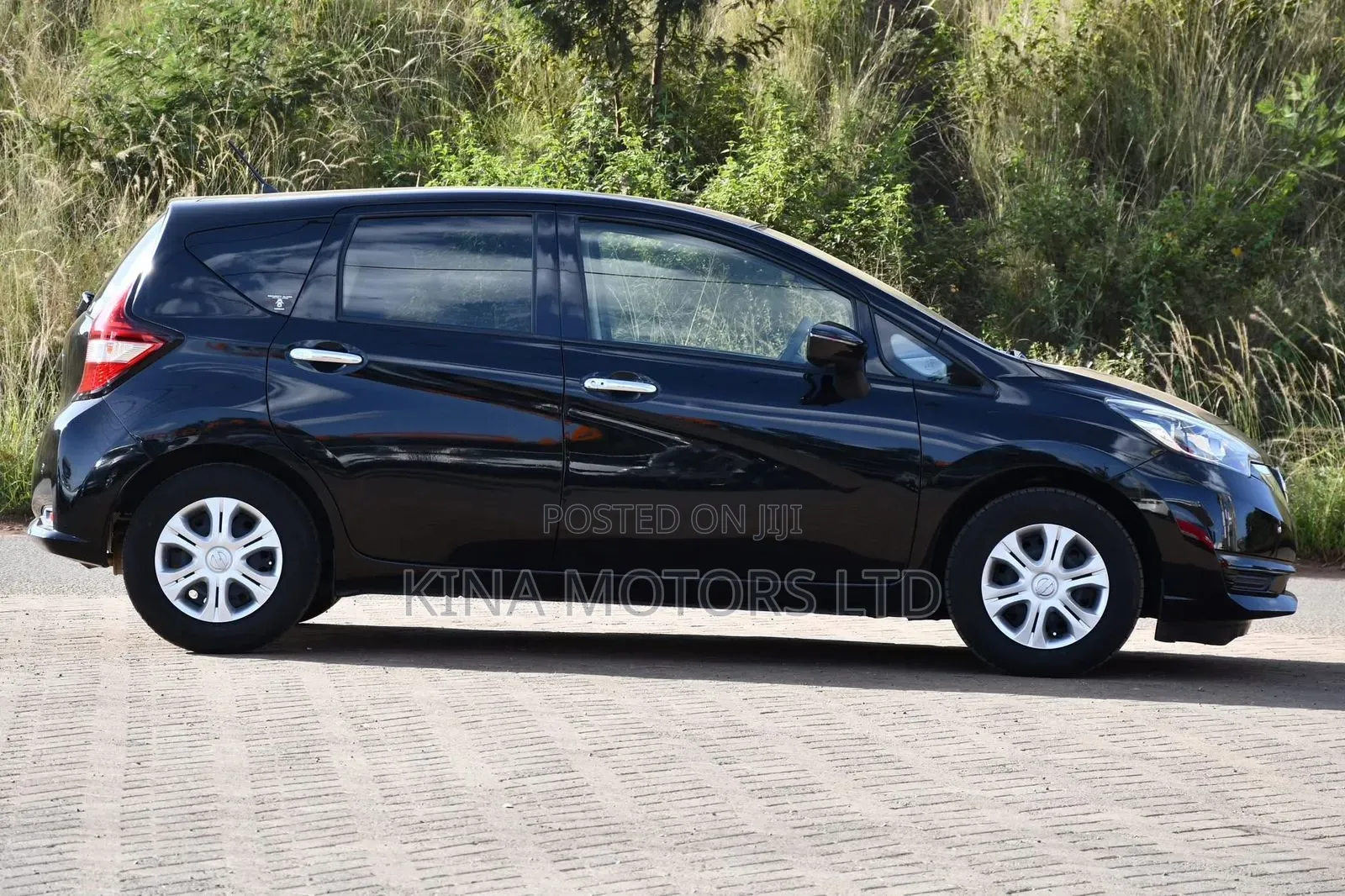 Nissan Note 2019 Matt Black