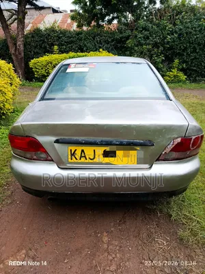 Mitsubishi Galant 2000 Silver