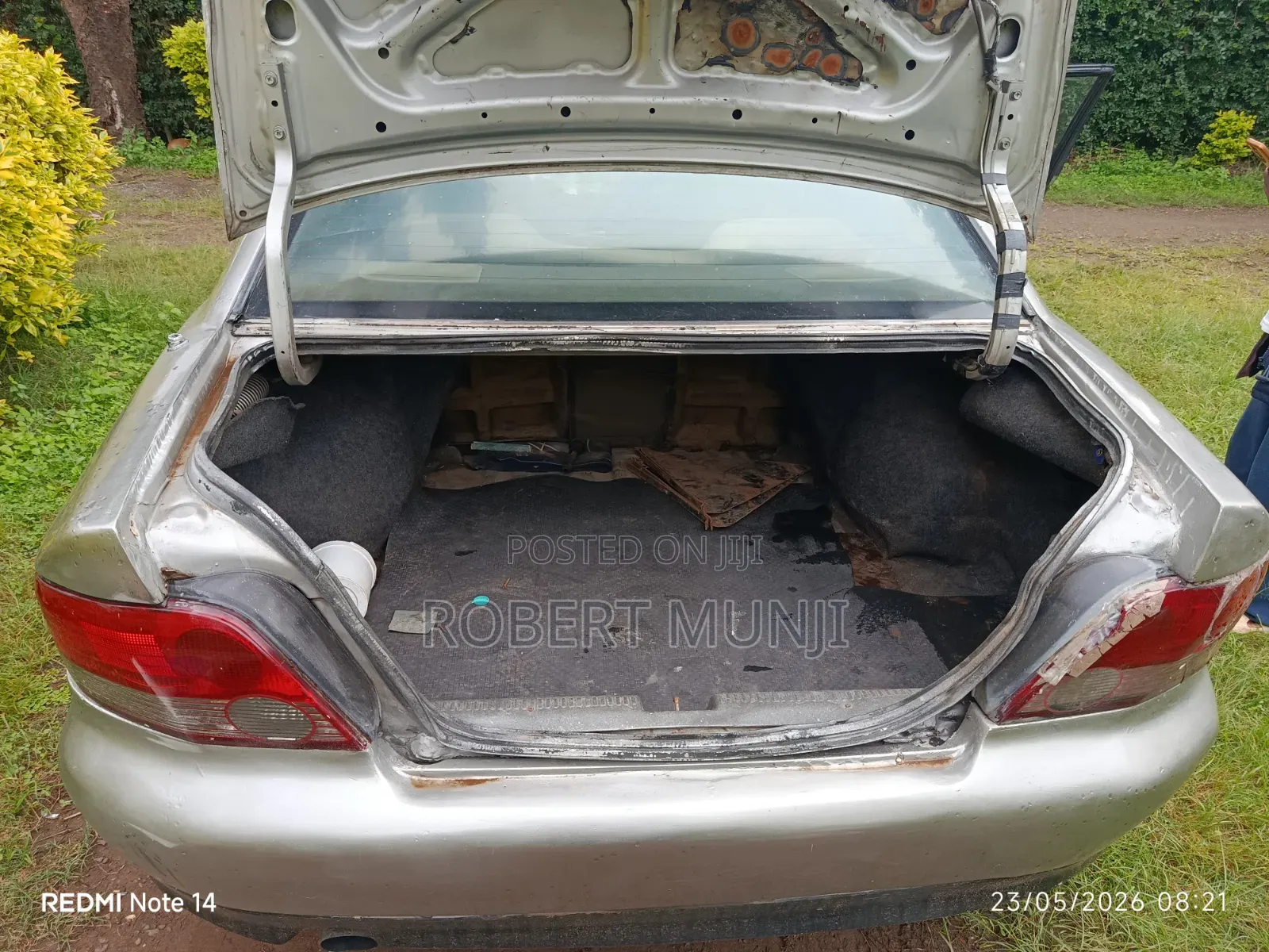 Mitsubishi Galant 2000 Silver