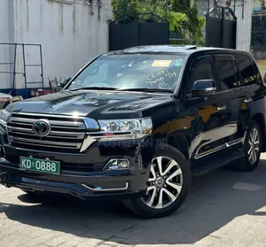 Toyota Land Cruiser 4.6 V8 ZX 2019 Black