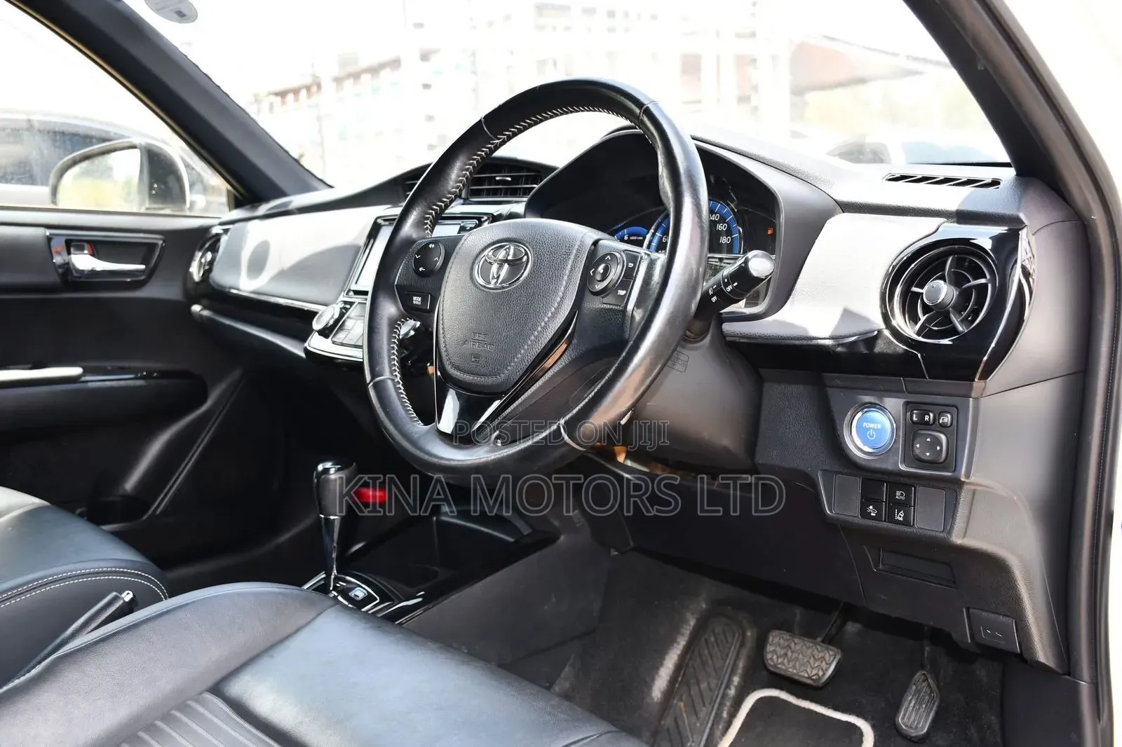 Toyota Corolla Fielder 2019 White
