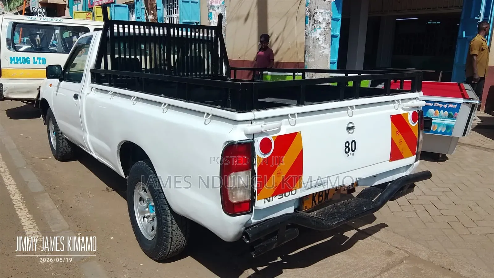 Nissan NP300 2013 White