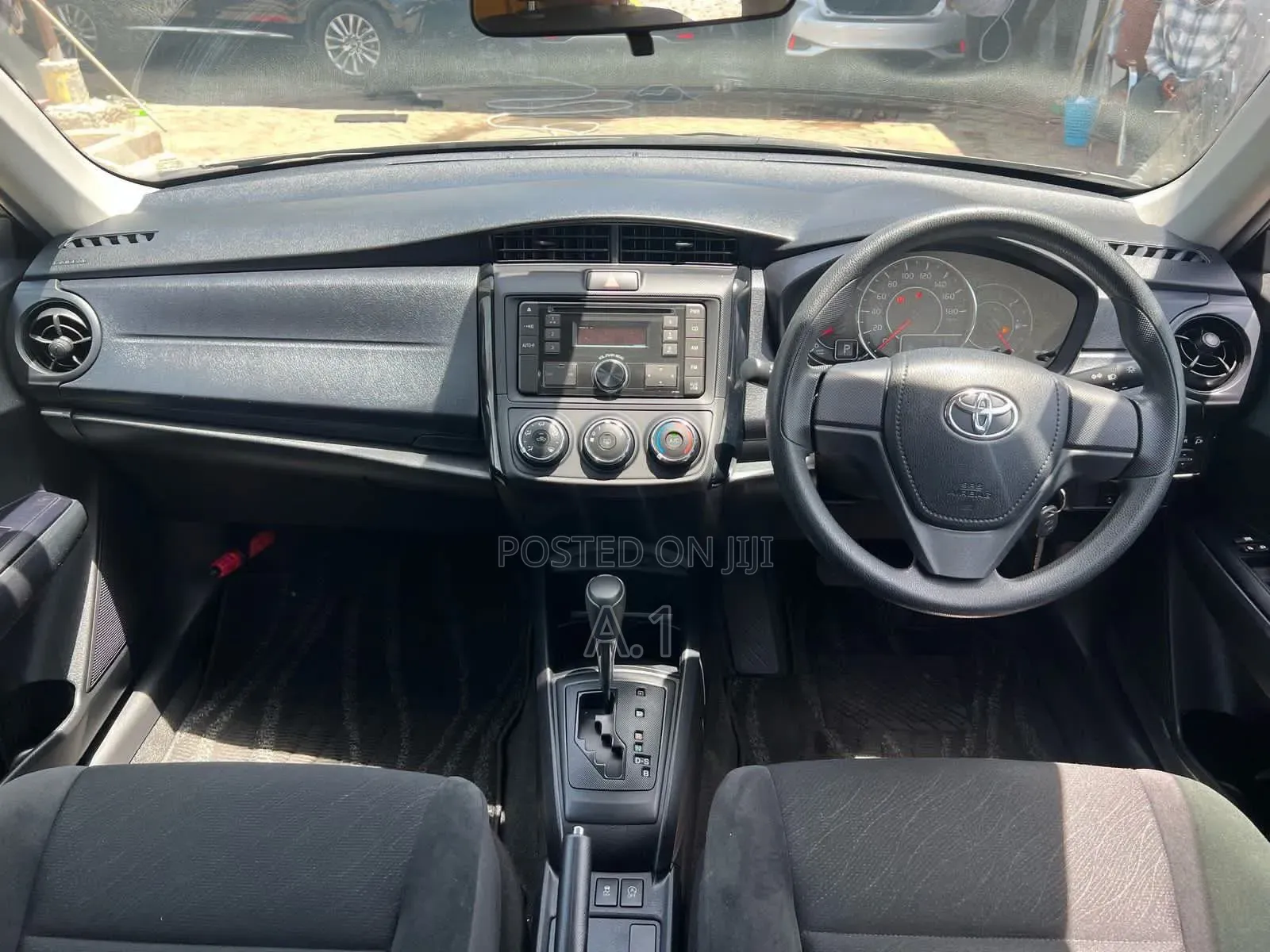 Toyota Axio 1.5 G 4WD 2019 Gold