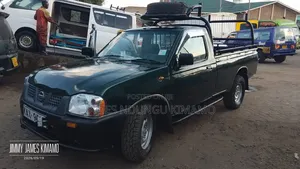Nissan NP300 2008 Green