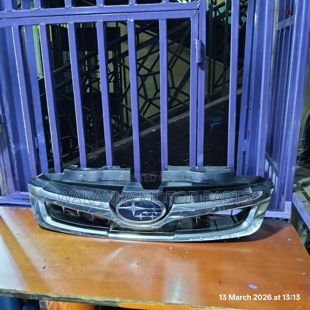 Subaru Exiga Model 2007/2008 Grille, Clean Original Ex Japan