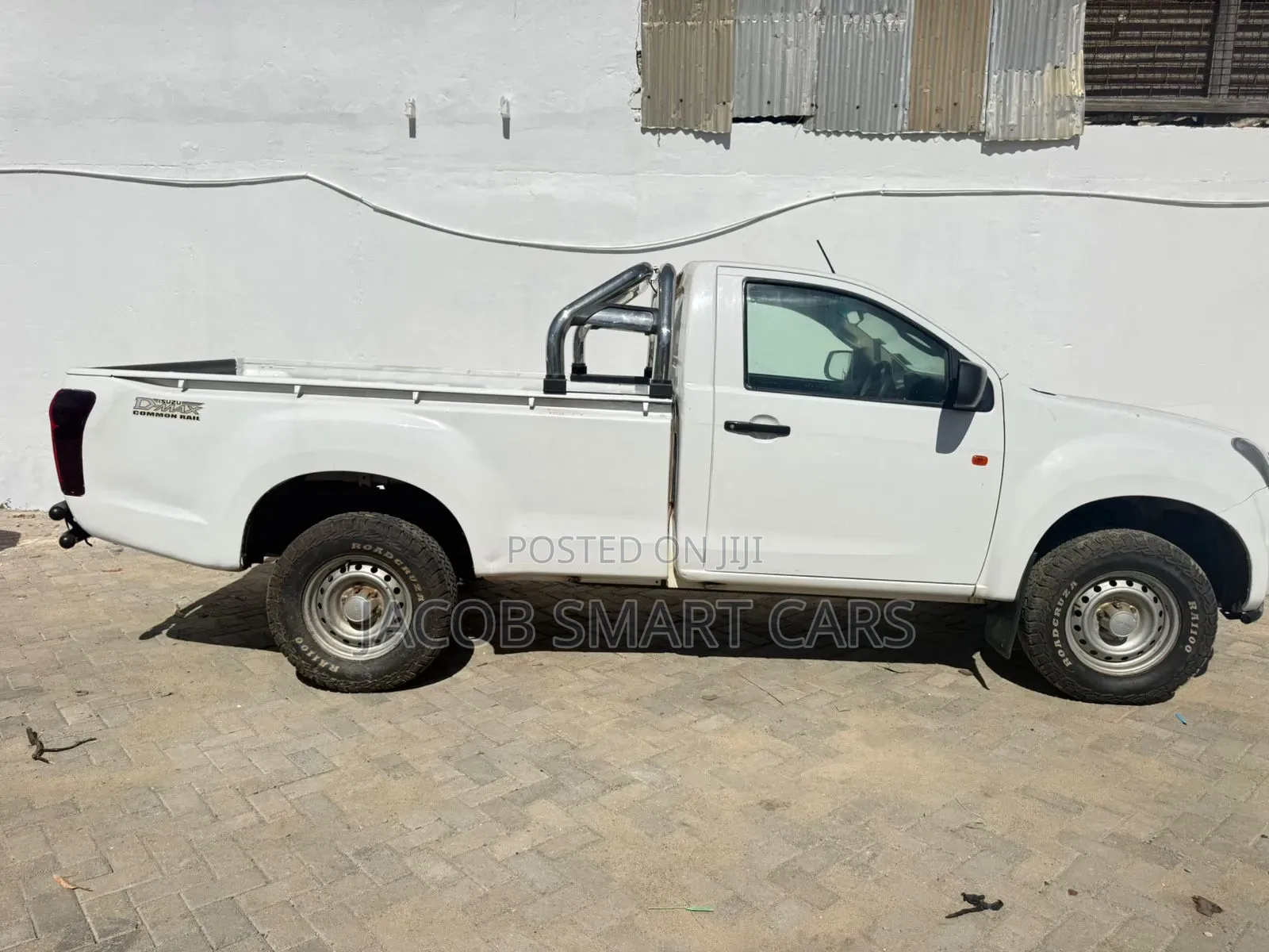 Isuzu D-MAX 2013 White