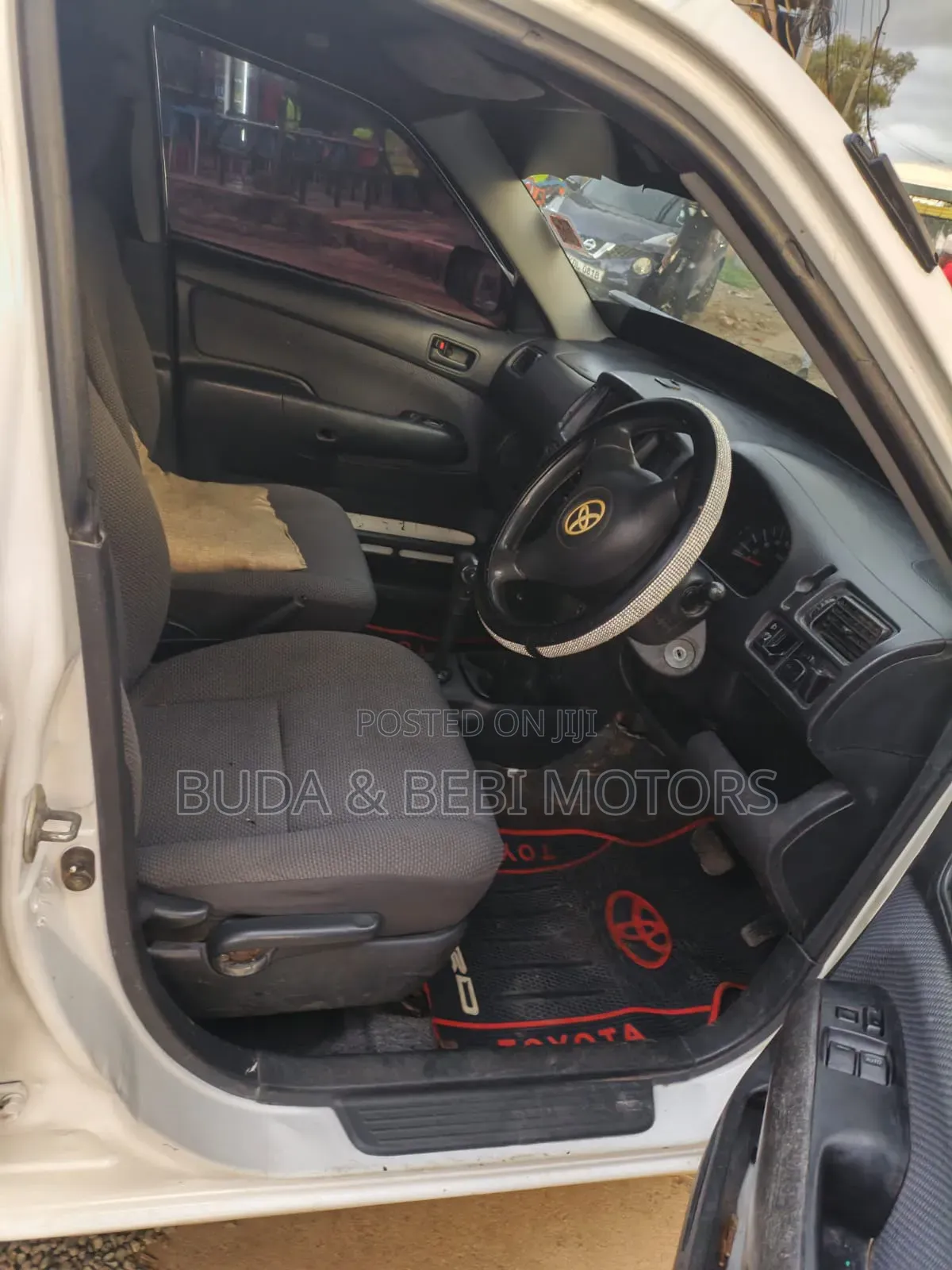 Toyota Succeed SV Premium 2014 White