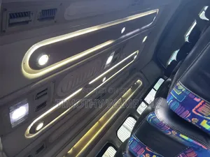 Toyota HiAce 2013 Silver