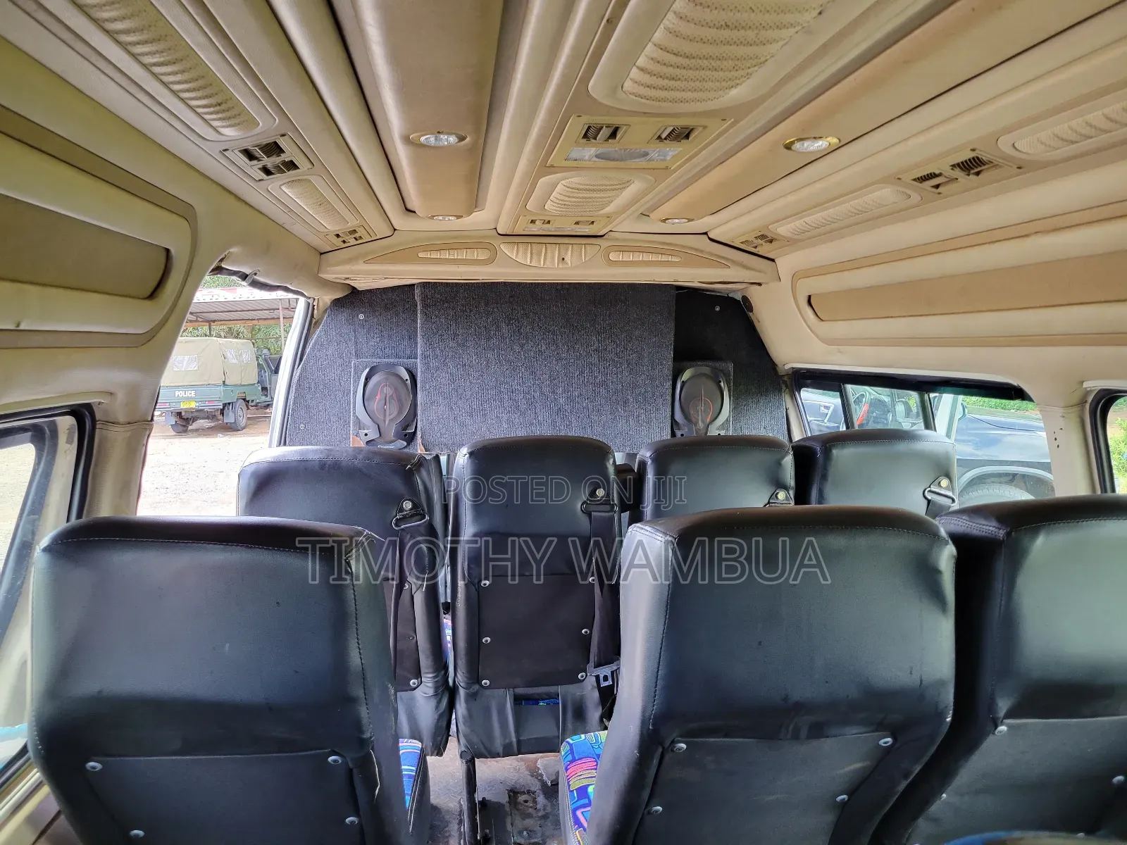Toyota HiAce 2013 Silver