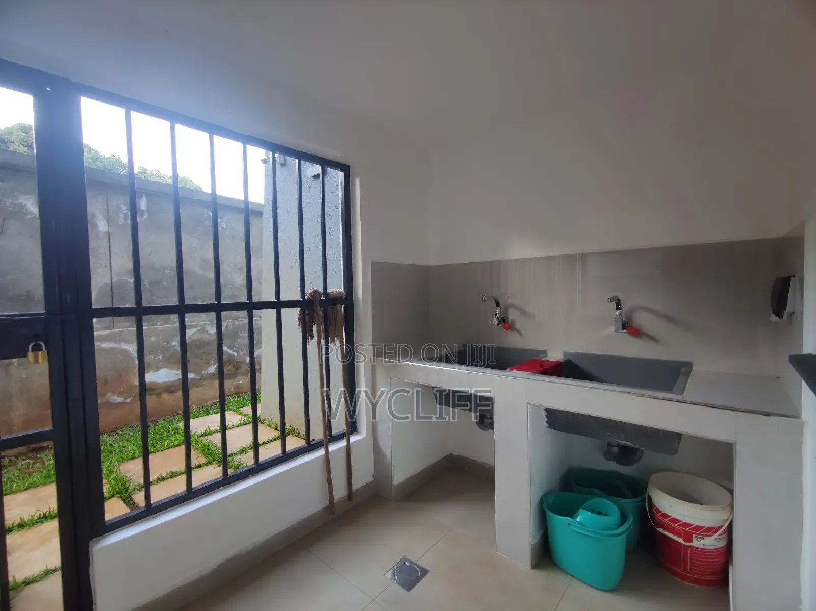 4bdrm House in Uthiru for sale