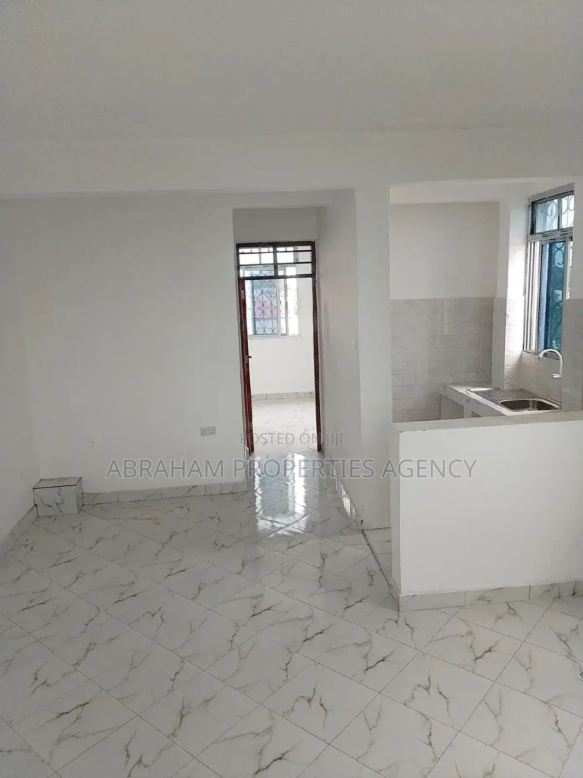 1bdrm Shared Apartment in Shelly Beach for rent