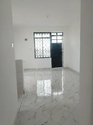 1bdrm Shared Apartment in Shelly Beach for rent