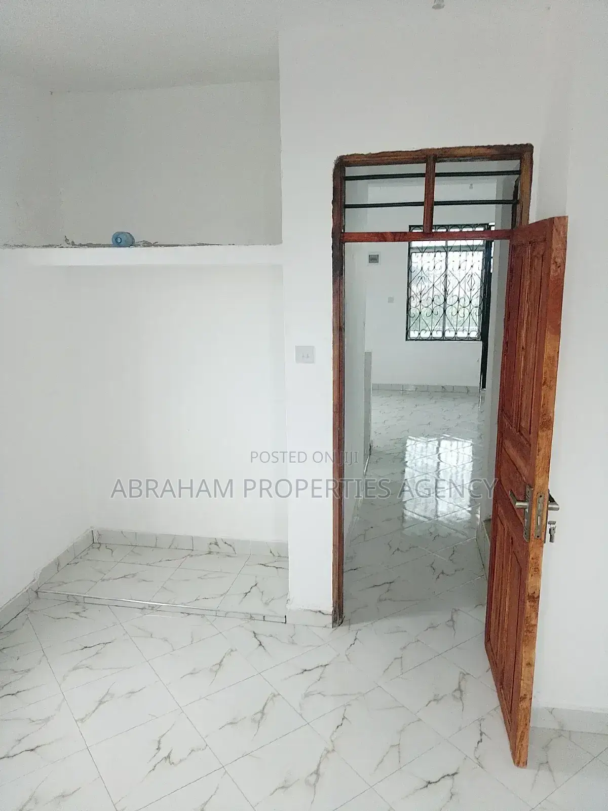 1bdrm Shared Apartment in Shelly Beach for rent