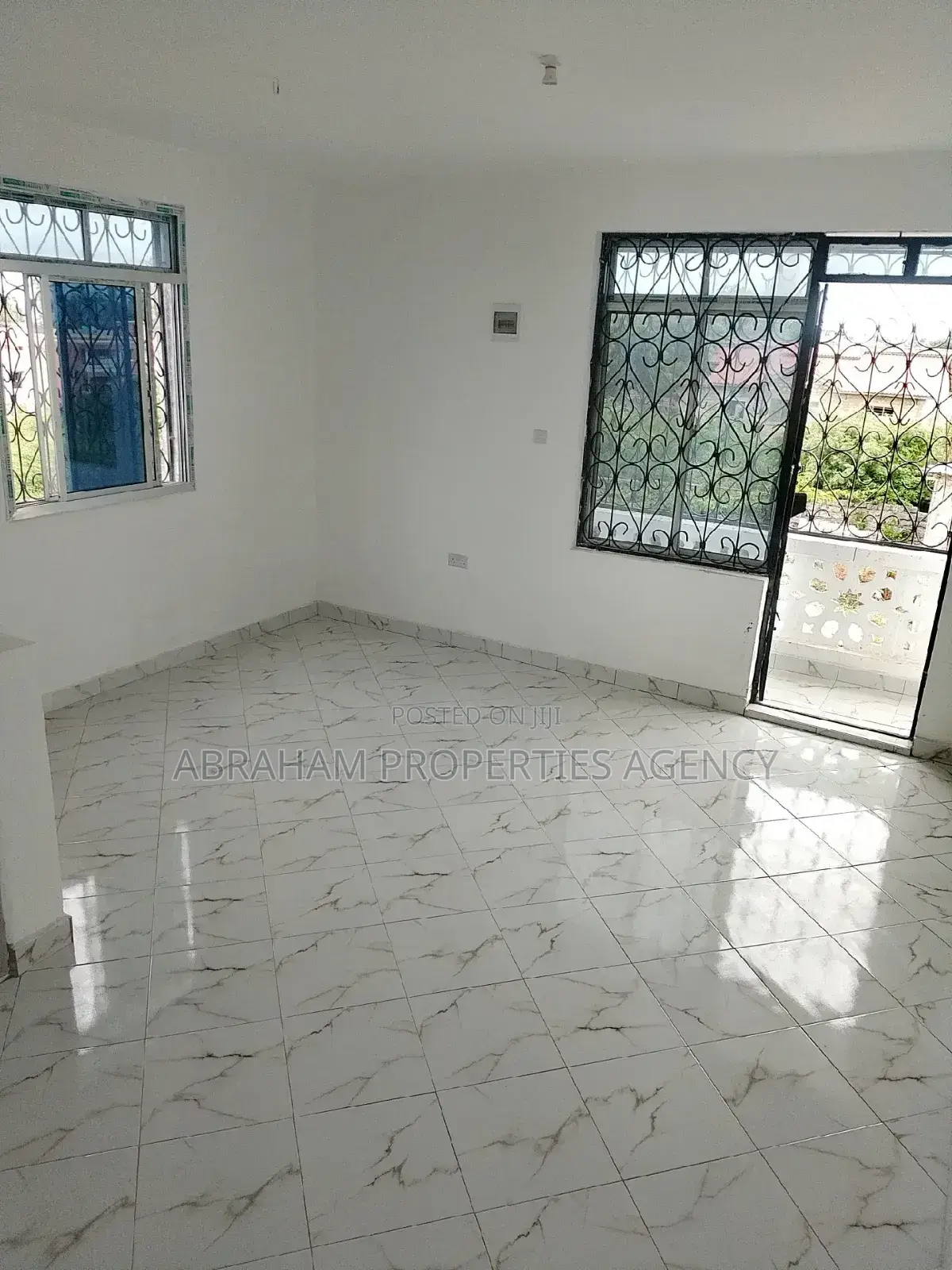 1bdrm Shared Apartment in Shelly Beach for rent