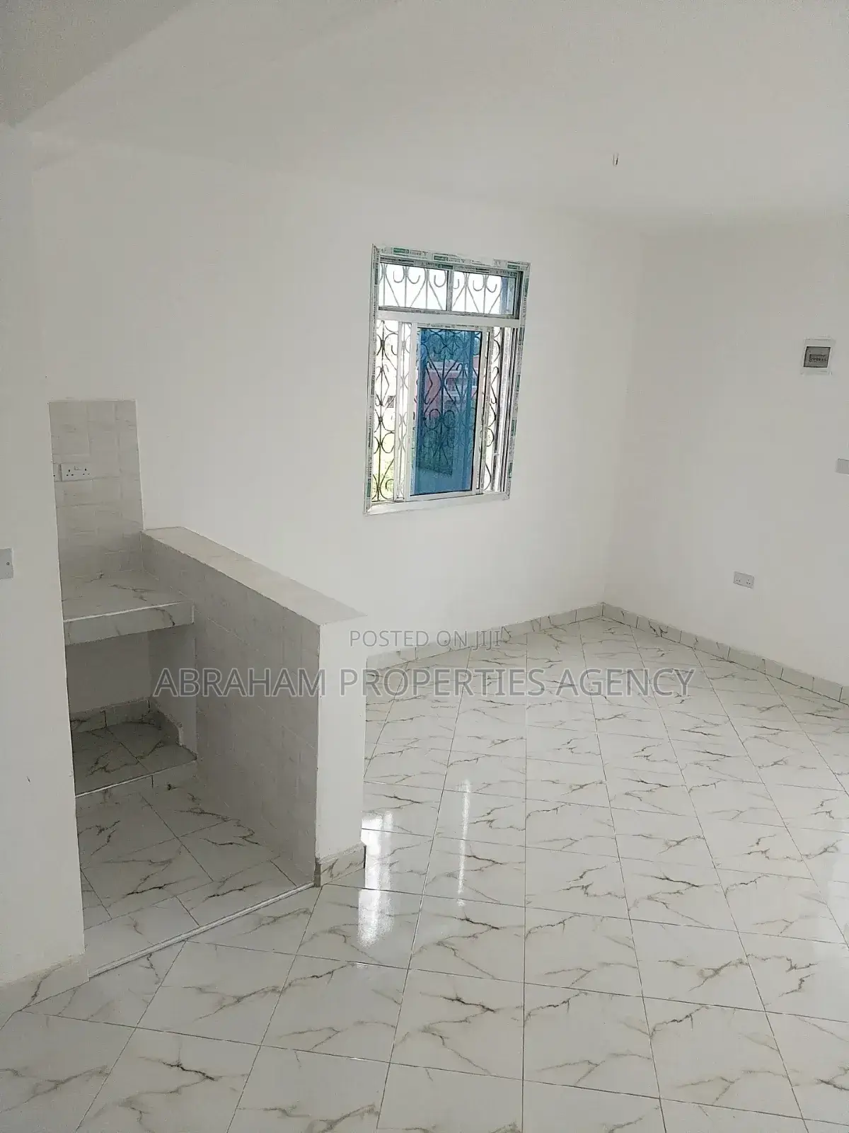1bdrm Shared Apartment in Shelly Beach for rent