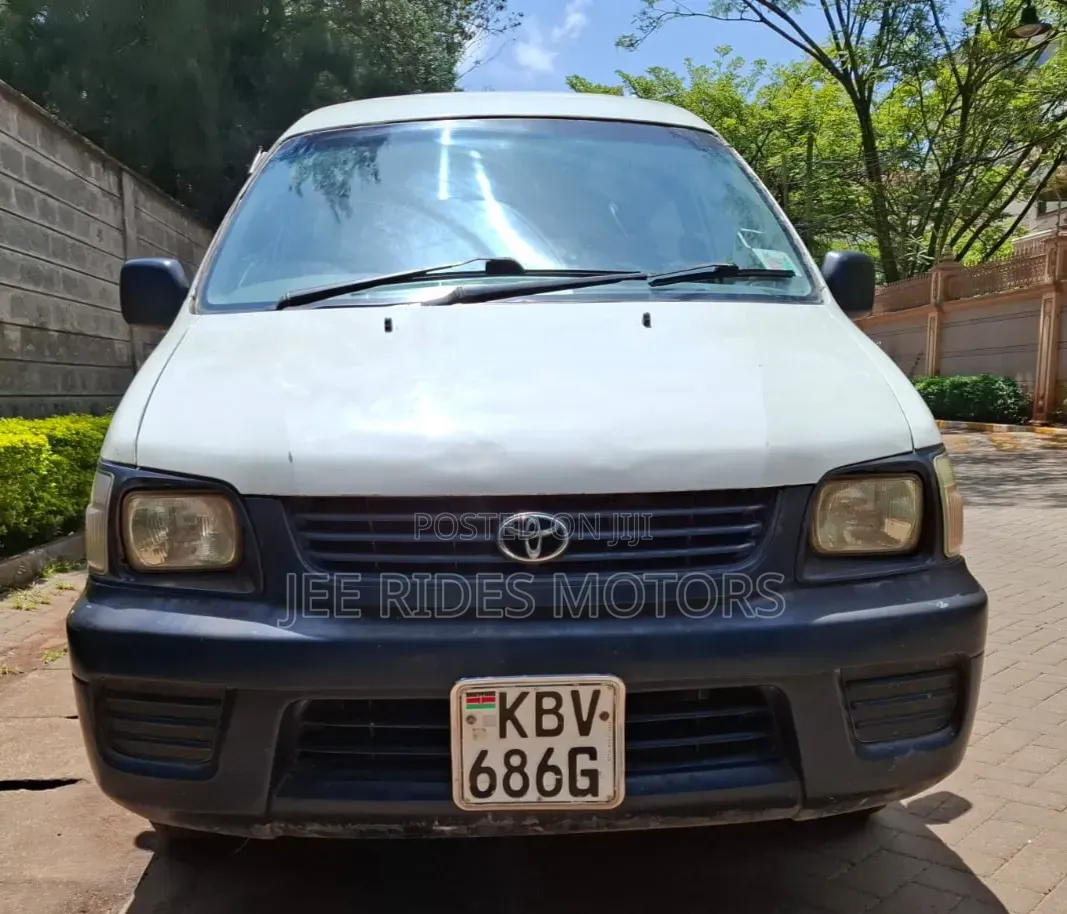 Toyota TownAce 2006 White