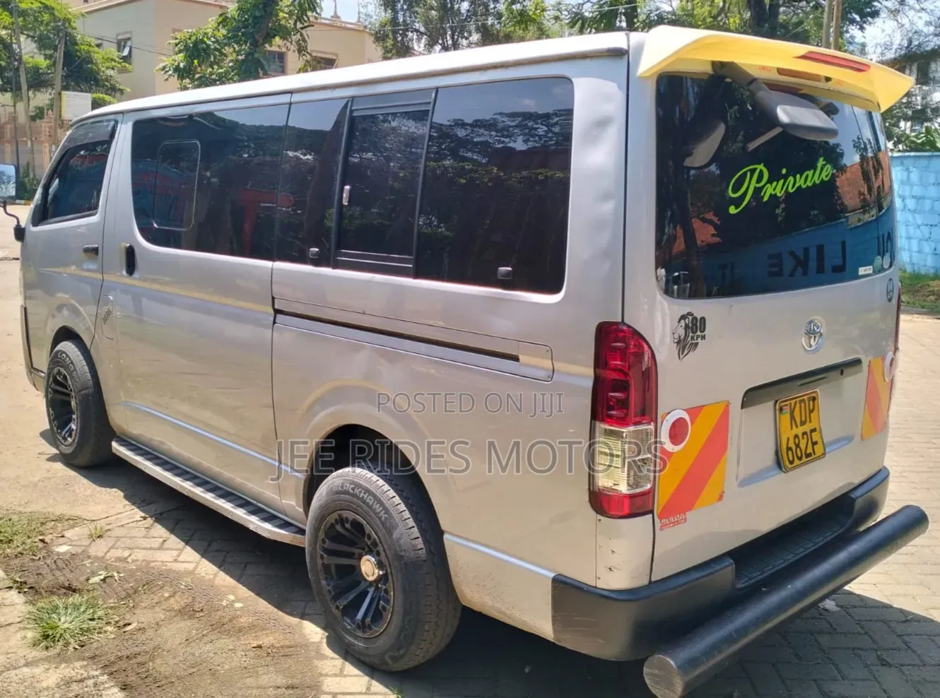 Toyota HiAce 2016 Silver