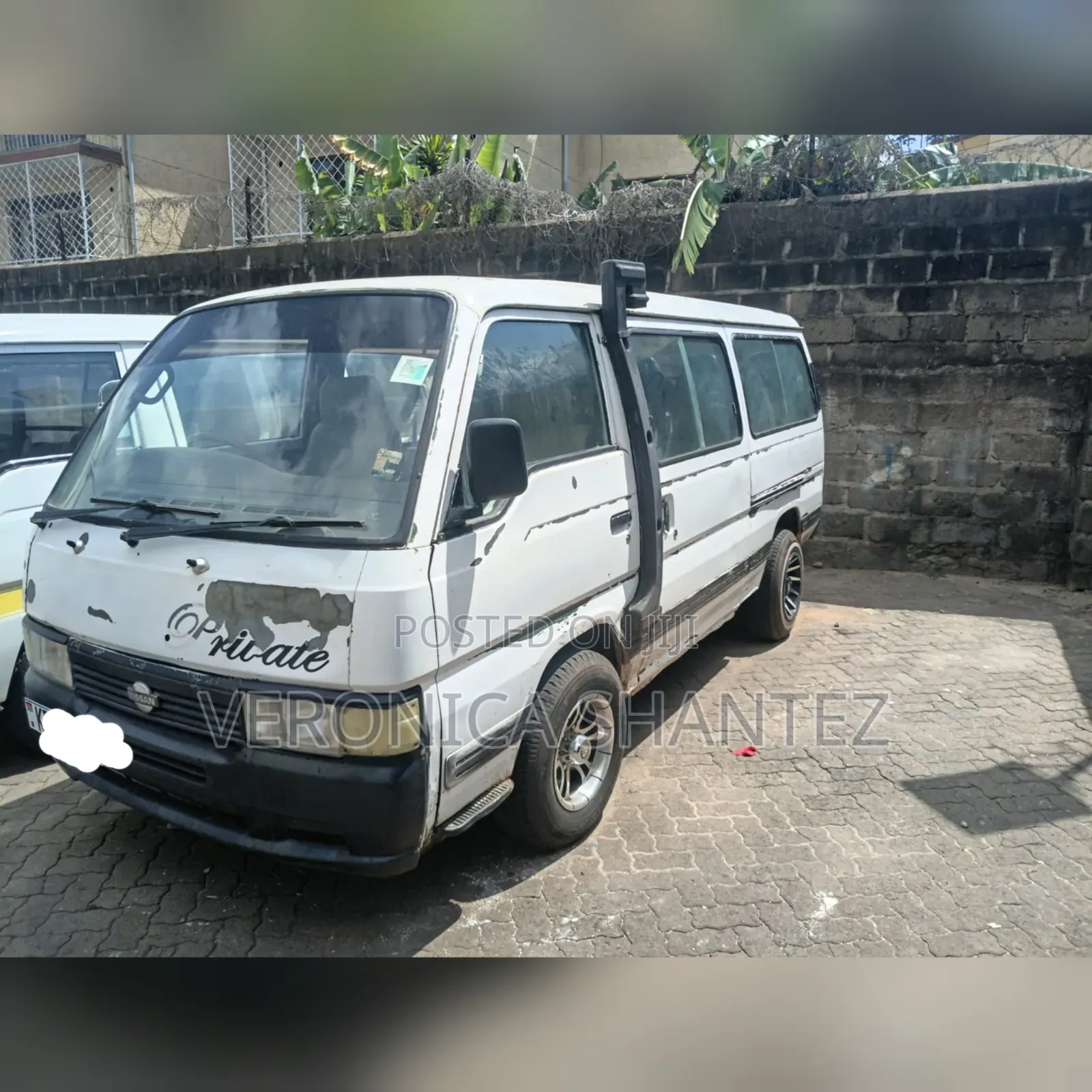 Nissan Caravan (Urvan) 2004 White