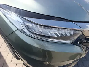Honda Vezel 1.5 Hybrid 2WD 2019 Green