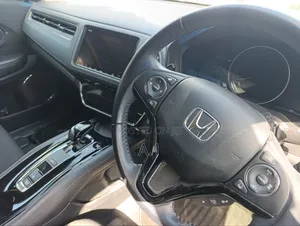 Honda Vezel 1.5 Hybrid 2WD 2019 Green