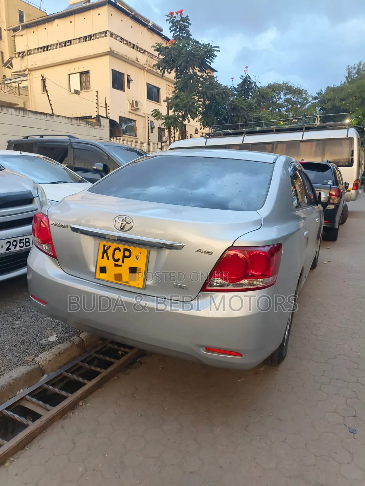 Toyota Allion 2010 Silver
