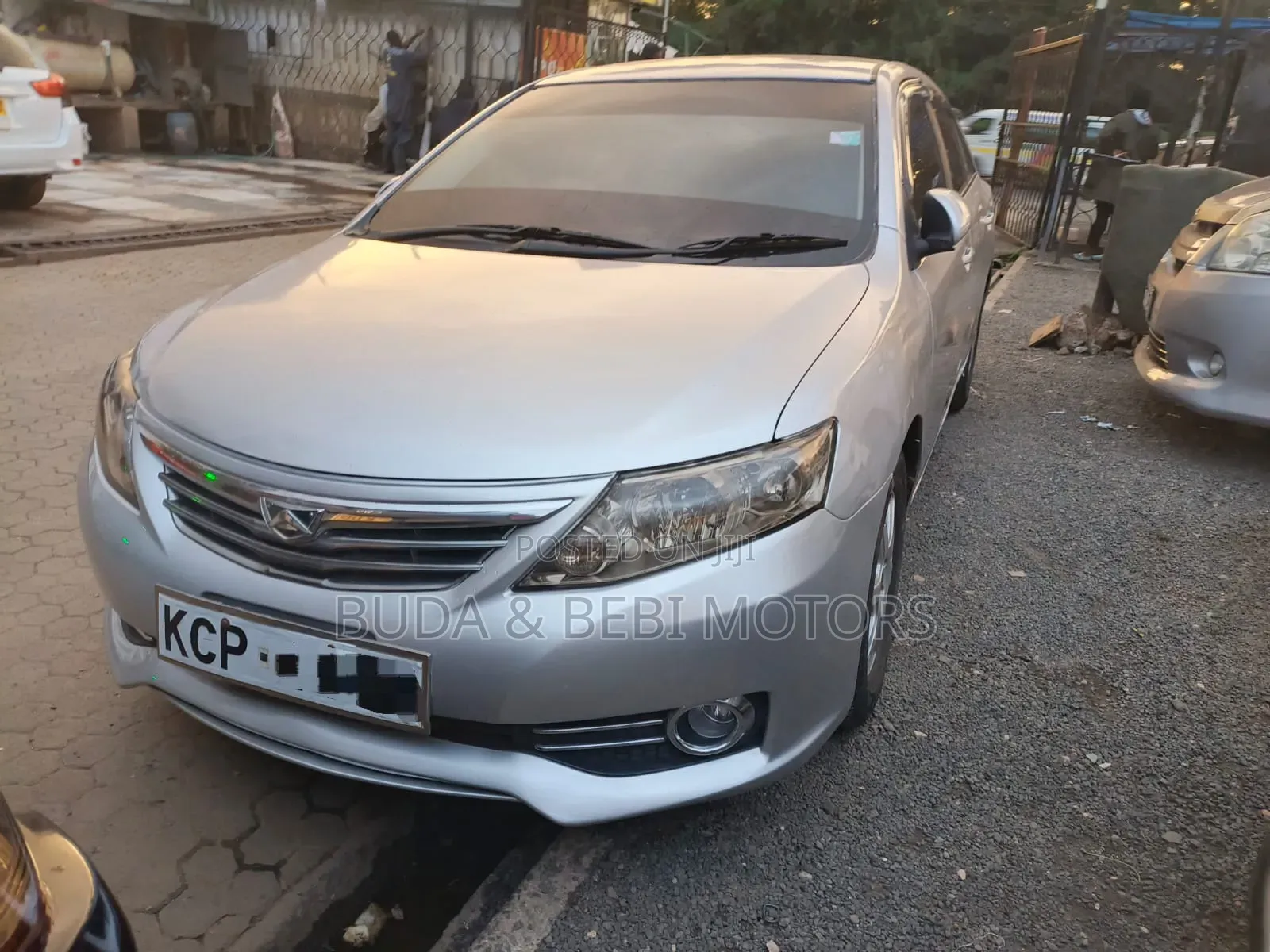 Toyota Allion 2010 Silver