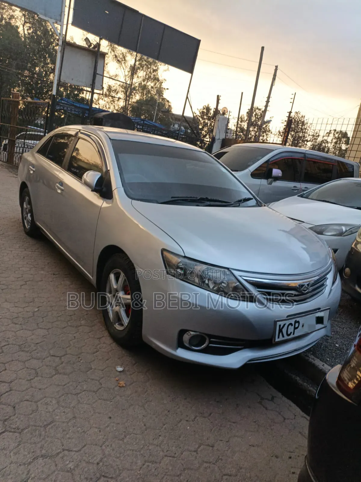 Toyota Allion 2010 Silver