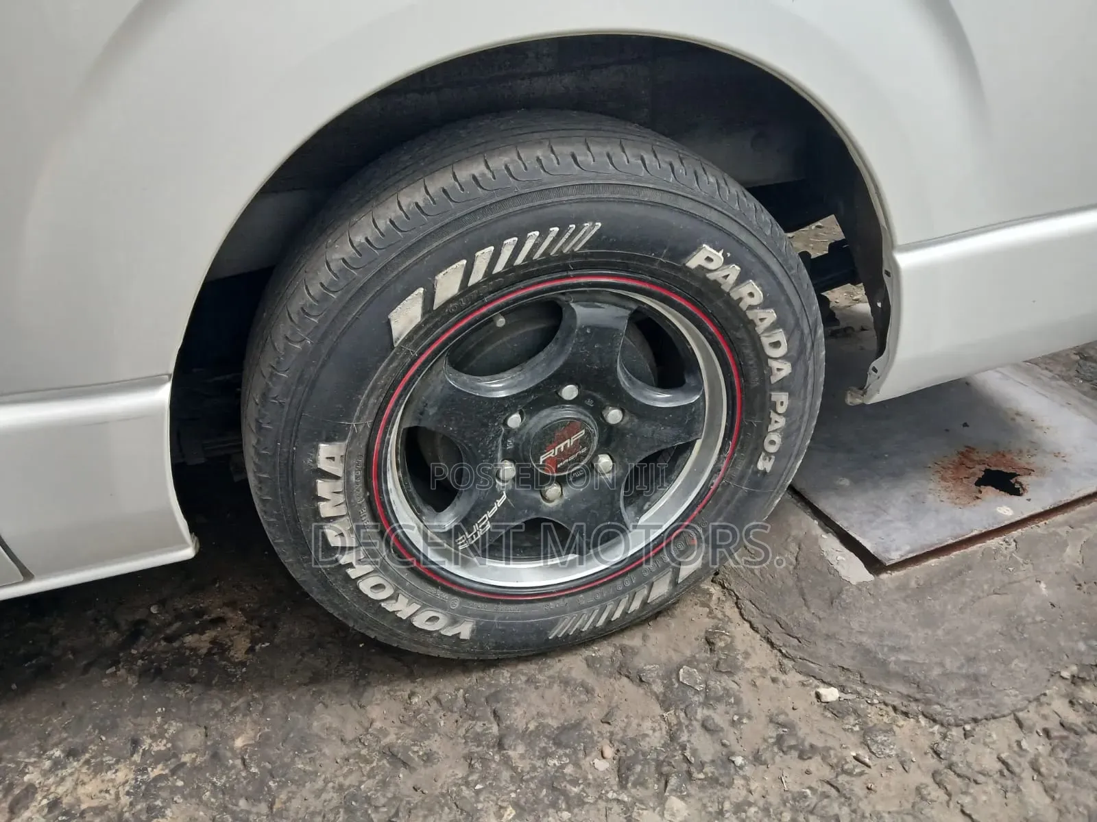 Toyota HiAce 2019 White