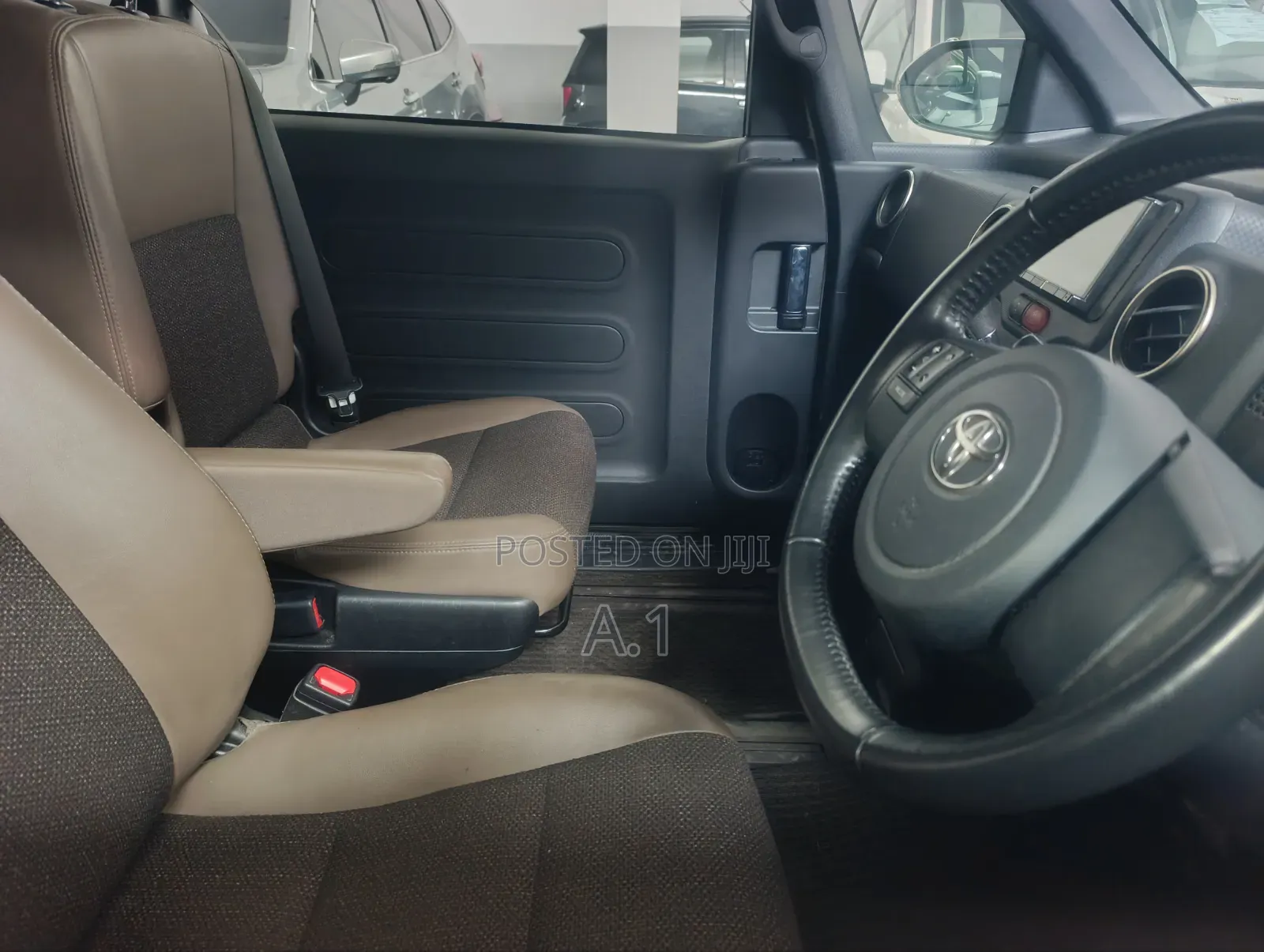 Toyota Porte 1.5 FWD 2019 Beige