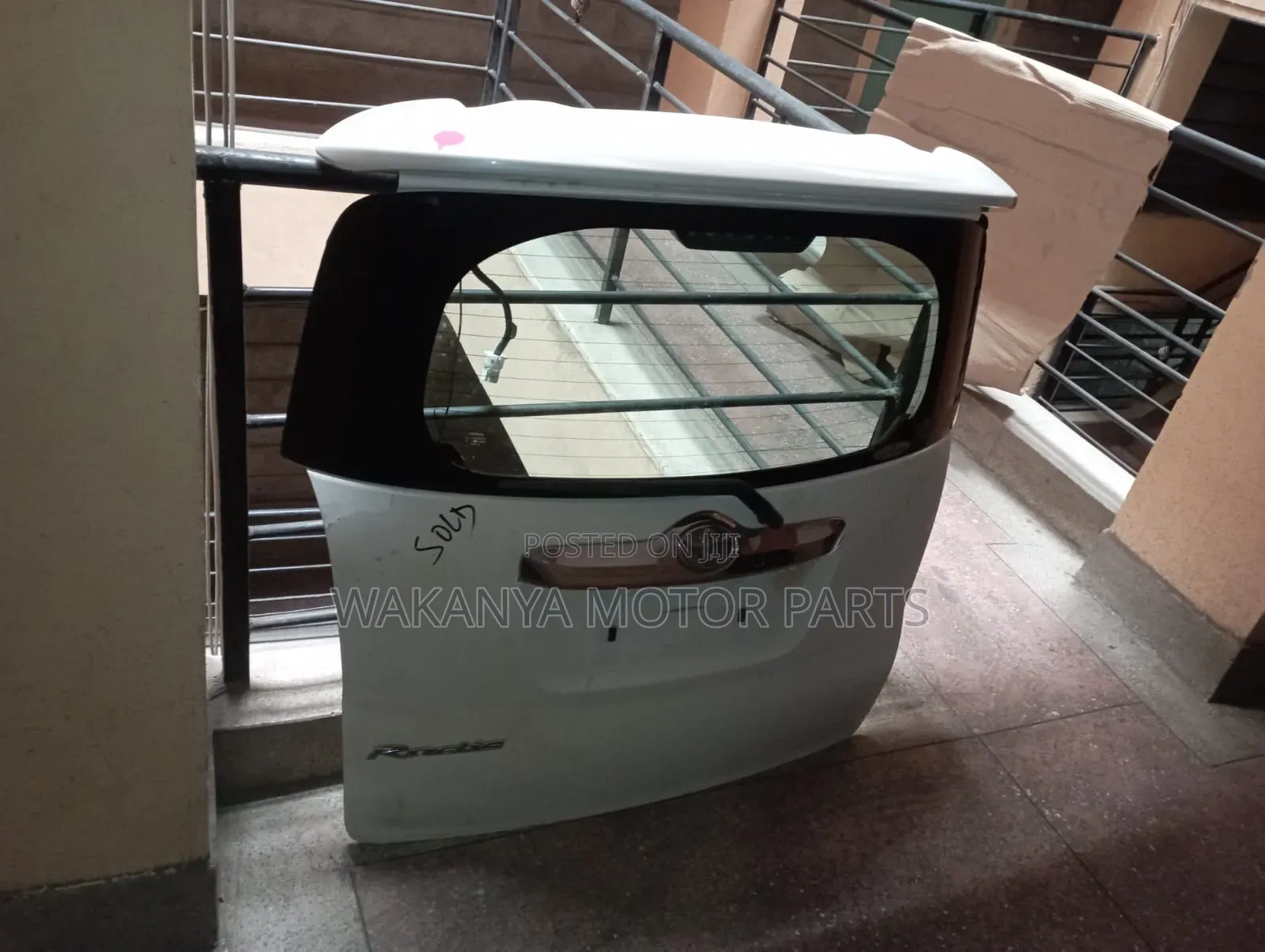 Toyota Ractis Model 2006/2008/2010 Tailgate/Boot, Ex Japan Parts
