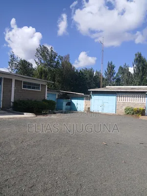 100ft×80ft Kasarani Plot for Rental, Off Thika Rd, Fenced, Godown.