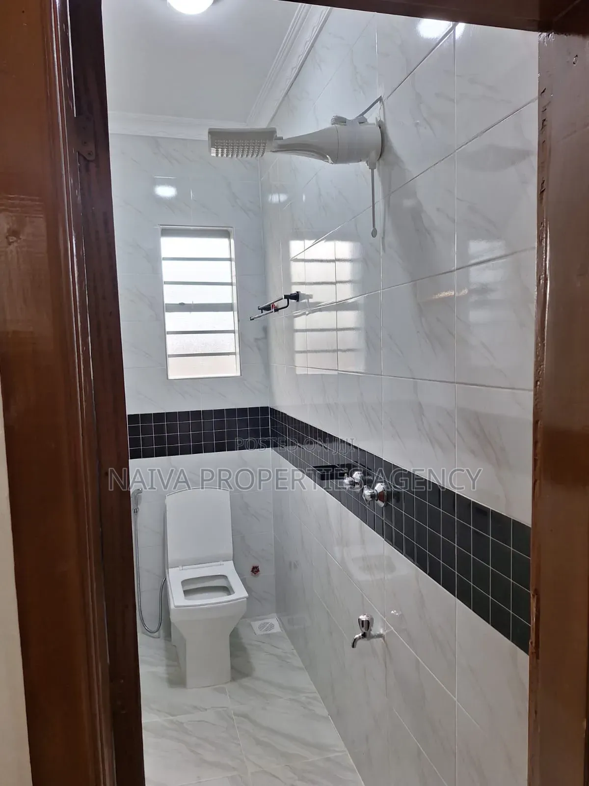 3bdrm Bungalow in Kimbo for sale
