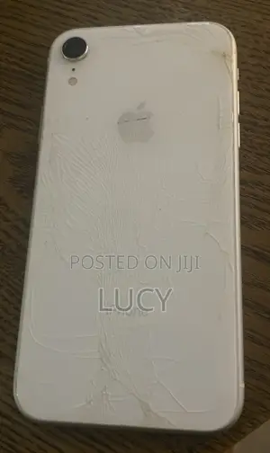 Apple iPhone XR 64 GB White