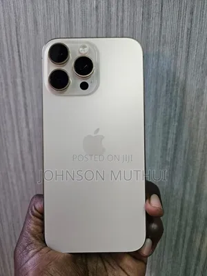 Apple iPhone 15 Pro Max 256 GB White